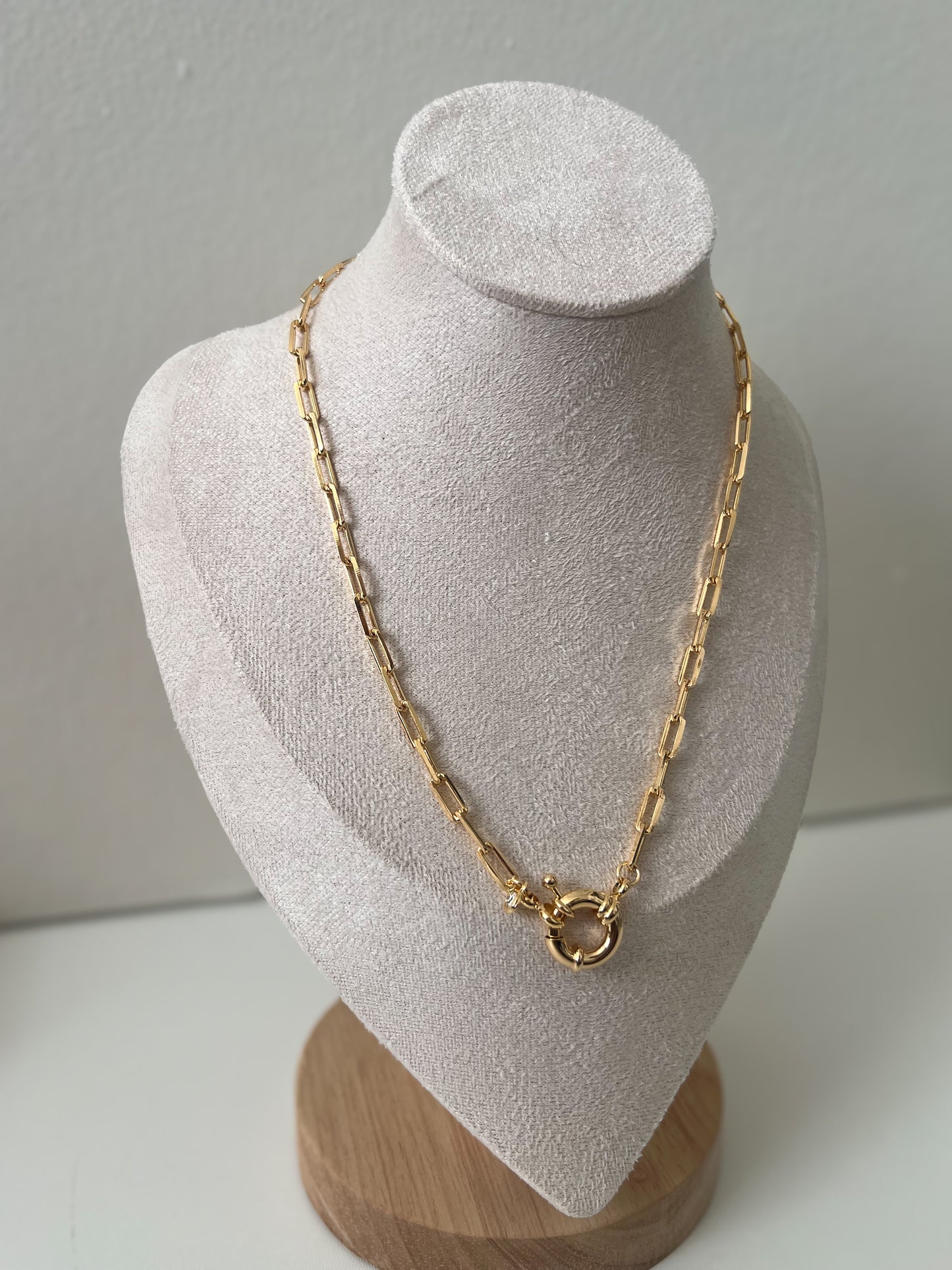 Saylor Necklace