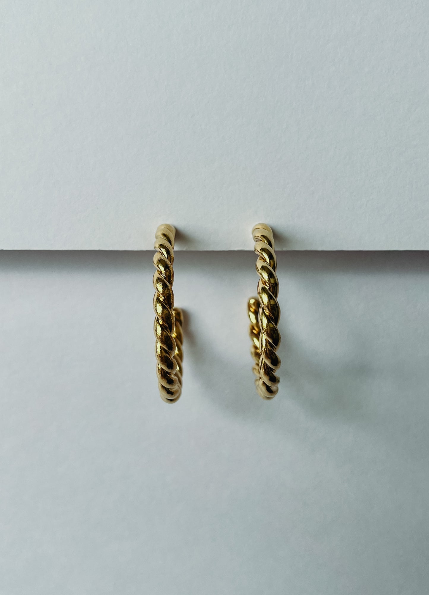 Twisted Rope Hoops